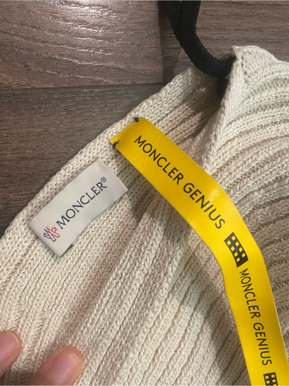 BNWT) Authentic Moncler Cream Ribbed Knit - Picture 3 of 8